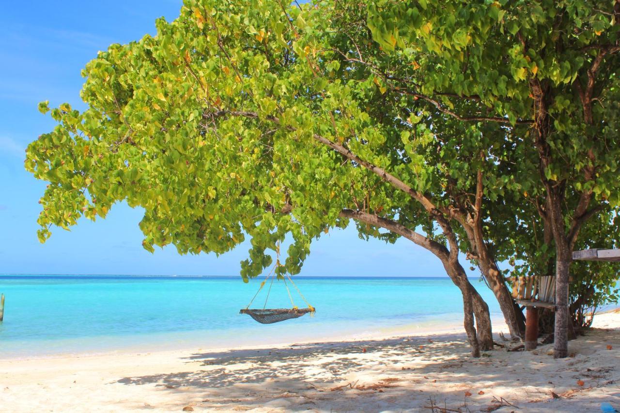 Gurus Maldives At Gulhi Island Hotel Exterior photo