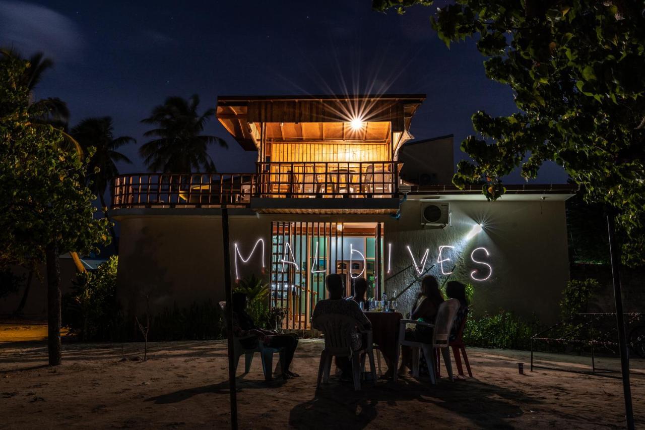 Gurus Maldives At Gulhi Island Hotel Exterior photo